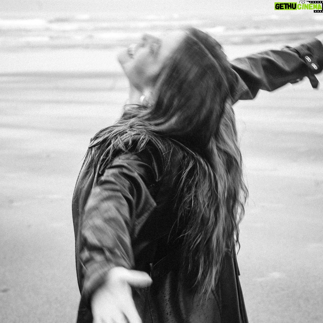 Isidora Vives Instagram - …y el corazón está tranquilo Asturias España