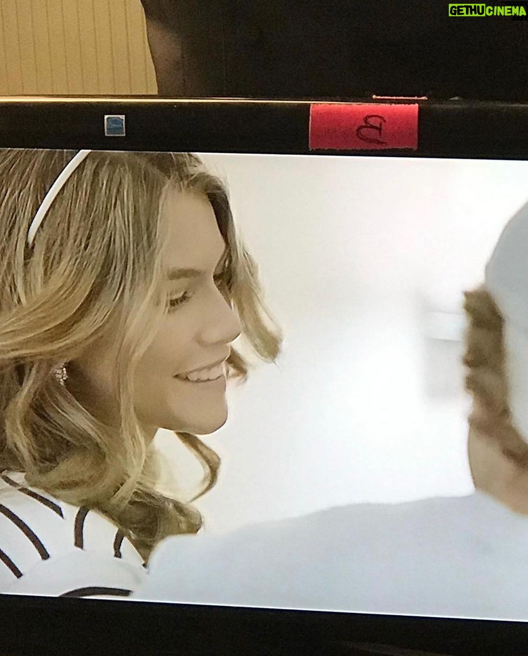Isidora Vives Instagram - mi lugar feliz, donde mi corazón está contento, siempre…🫶🏼🎥🎬