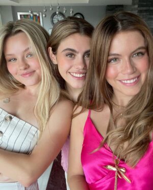 Isidora Vives Instagram - por siempre❤️
