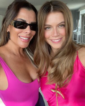 Isidora Vives Instagram - por siempre❤️