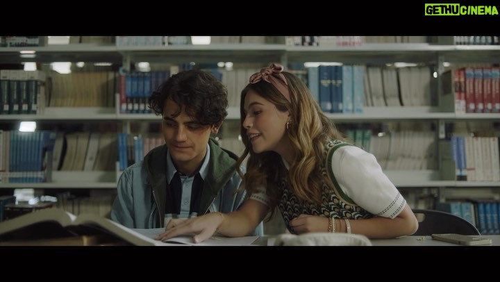Isidora Vives Instagram - spoiler de HABLAME DE TI🎥🎬🤍 ya estamos en AMAZON @primevideomx 👀 de verdad no saben que bonita historia contamos, que hermosa película✨🤍