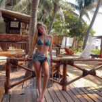 Isidora Vives Instagram - 🌴🌊🐒