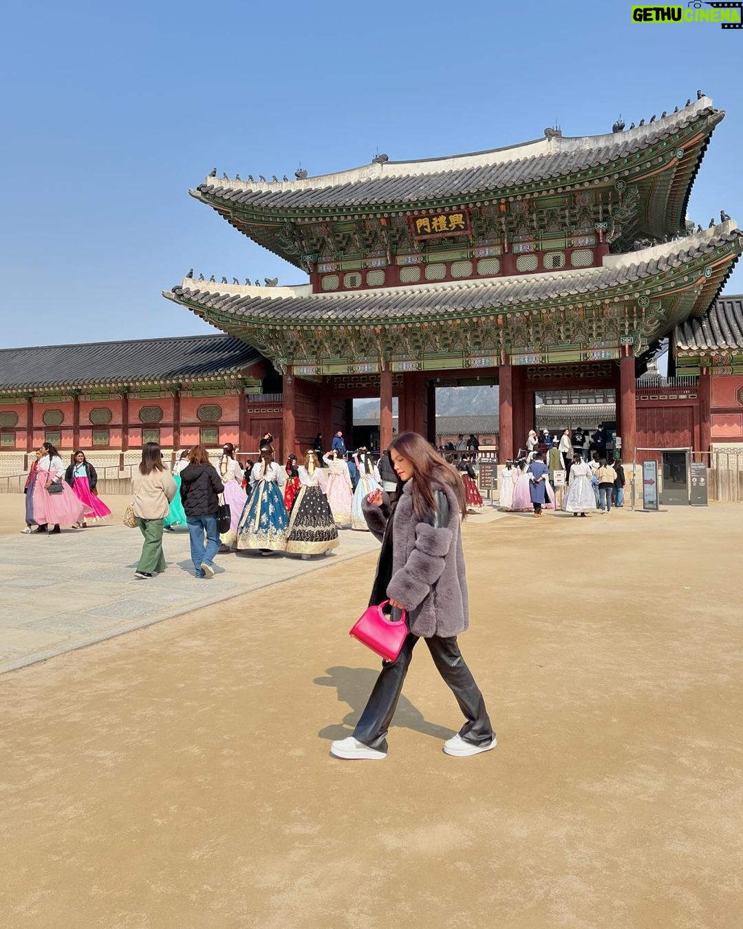Isidora Vives Instagram - corea del sur y sus cosas bonitas🤍 Seoul,Corea Del Sur