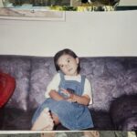 Isyana Sarasvati Instagram - Bebi Inyo sayang, selamat ya kamu tahun ini sudah berkarya 10 tahun di industri musik Indonesia. Dari kecil musik selalu menjadi medium berekspresi kamu yang paling tulus dari hati, tempat paling aman untuk kamu bersandar, mencari ketenangan, menangis, marah, jatuh cinta, bahagia, dan semua spektrum emosi lainnya. Sekarang karya-karyamu menjadi teman bukan hanya untuk dirimu sendiri, tapi juga untuk banyak orang, terus menjadi diri kamu dalam berkarya ya, terima kasih sudah terus berjuang dalam menjalani kehidupan yang penuh sepak terjang ini, I’m so proud of us. Love you and congrats to us!😭🤍🎉🌹 #ISYANA1DEKADE