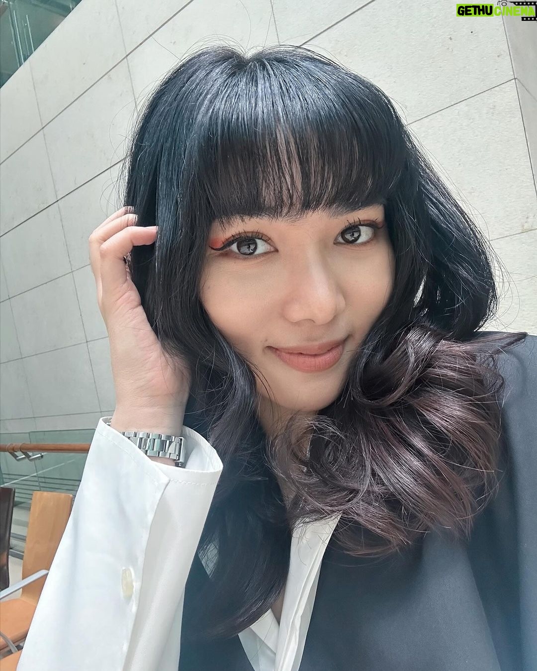 Isyana Sarasvati Instagram - 👧🏻✨ Singapore