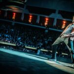 Jack Whitehall Instagram - Back at it! From Vegas to Cardiff. What jet lag!? First of three nights at the @cardiffinternationalarena Great crowd for a miserably cold and wet Tuesday night. 🙌🏴󠁧󠁢󠁷󠁬󠁳󠁿 @andrew_takes_photos_ 📸