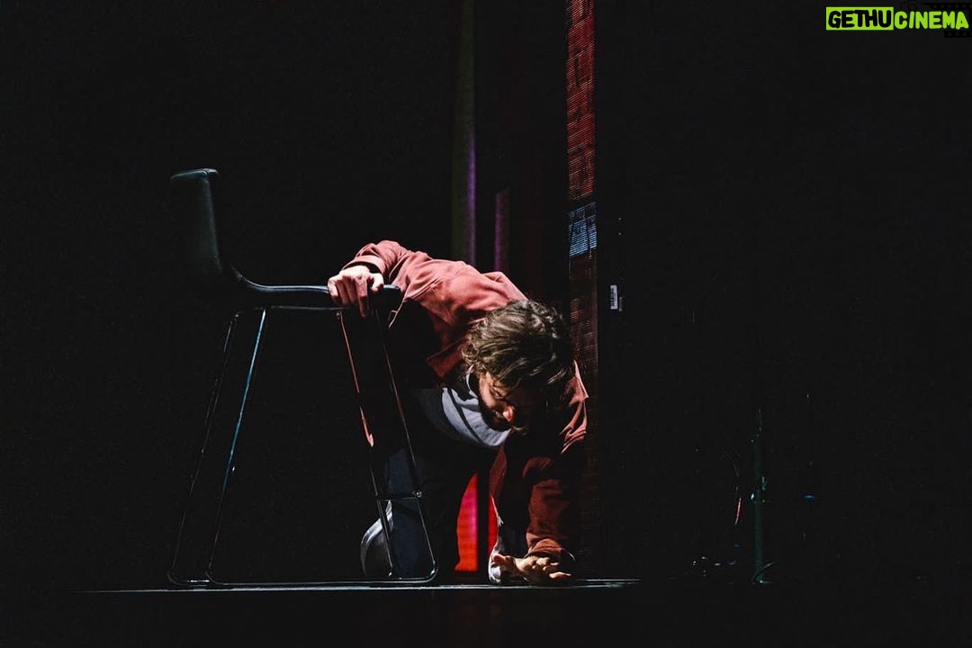 Jack Whitehall Instagram - Announced some extra dates today in a few cities that i wasn’t able to fit into the summer run. Also released extra tickets for Birmingham and @theo2london head to my website for details.