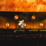 Jack Whitehall Instagram - First leg of the arena tour done. 👊 thanks to everyone who has come along thus far. Honestly some of the best crowds I’ve ever played to. 🙏 Also looking through @andrew_takes_photos_ photos and I have to say a big shout out to the team who designed it for me. It looks epic! I said I wanted it to have some visual impact and they have done me proud. Kudos to @mostlytom @vinchenzospoonjanja @johndodkin @_lukeavery Off to US for a week then back for some fun at @utilitaarenabirmingham @cardiffinternationalarena @nottinghamarena and then the big finale at @theo2london 😎🙌