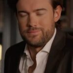 Jack Whitehall Instagram - A quick reminder that you’re all cordially invited to The Afterparty. Thank you to everyone who has watched so far, season 2 is available to stream now on @AppleTV if you need a weekend binge watch. @elizabethperkins @zchao @tiffanyhaddish @thesamrichardson @poppyrepublic @paulwhausergram @johnthecho @annaryankonkle @chrizmillr @kenjeong @vivianwu