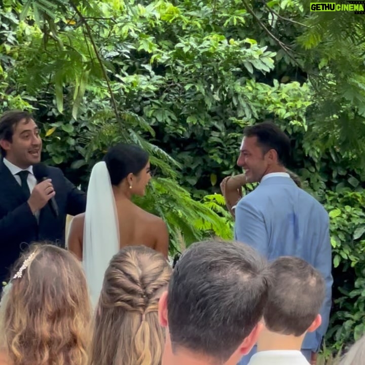 Jakelyne Oliveira Instagram - Como é lindo ver o amor transbordando pelo olhar e sorriso de vocês @juliahorta @joaobeck . Chuva de bençãos e felicidade nessa união linda!! 💍♥️ Rio de Janeiro, Rio de Janeiro