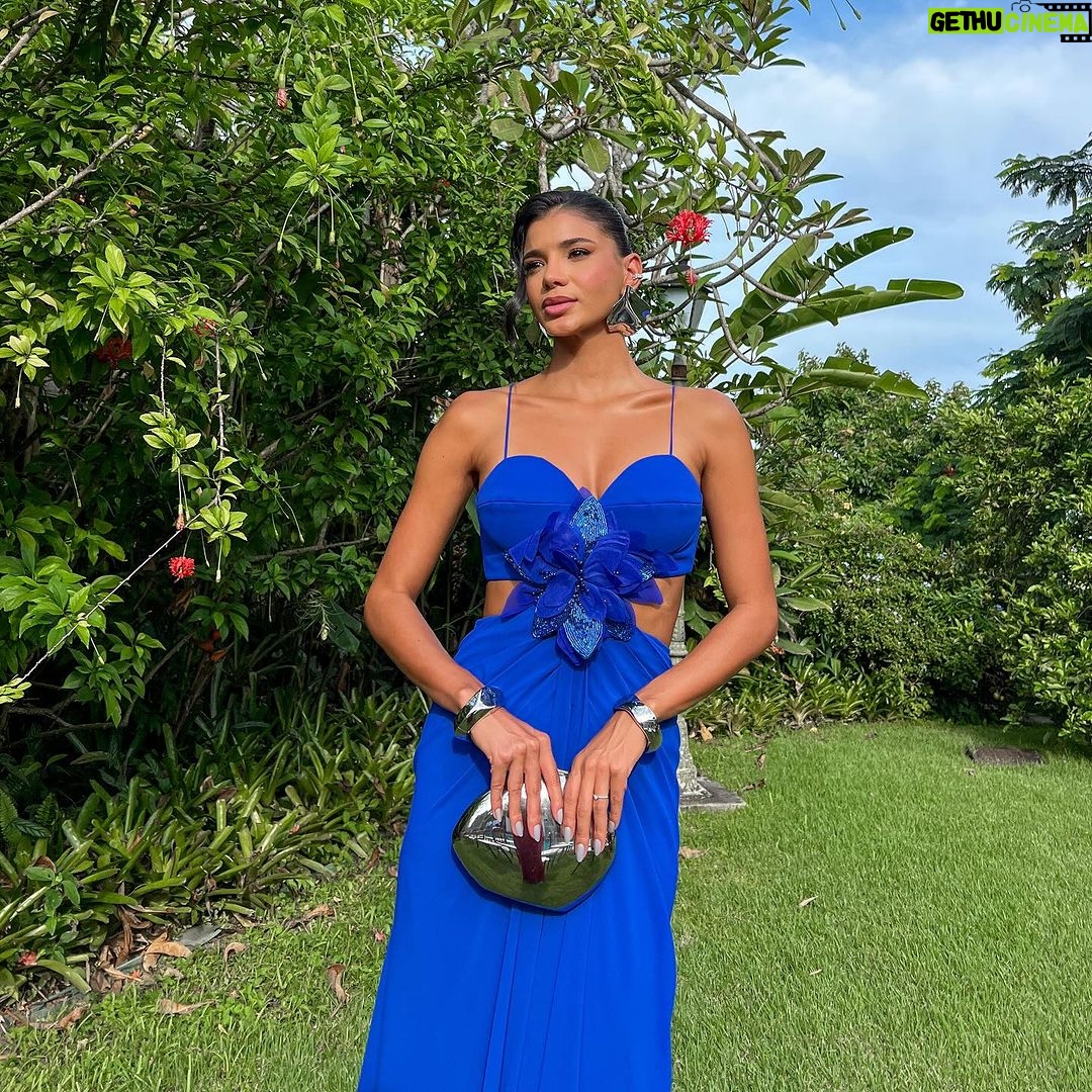 Jakelyne Oliveira Instagram - Como é lindo ver o amor transbordando pelo olhar e sorriso de vocês @juliahorta @joaobeck . Chuva de bençãos e felicidade nessa união linda!! 💍♥️ Rio de Janeiro, Rio de Janeiro