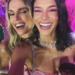 Jakelyne Oliveira Instagram - Dump do mês de fevereiro, um mês repleto de momentos felicidades, conquistas, aprendizados e amor. Obrigada fevereiro, você foi curto, porém, marcante!! Agora vamos dar boas vindas ao melhor mês do anoooooooo, hahahahaha, já posso começar a contagem regressiva para o meu aniversário? 😍✨