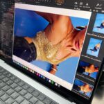 Jakelyne Oliveira Instagram - Bastidores dessa campanha super especial - a primeira com o mozão @mariano - para @flordelis & @dlzoficial. Contamos com uma equipe incrível e o resultado não poderia ser outro, ficou demais! Em maio/24, vocês poderão conferir a campanha completa 💙 Balneário Camboriú