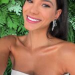 Jakelyne Oliveira Instagram - Meus amores, amanhã, às 19h, vou comandar a Live Shop de Black Friday da @voudemarisa! Vão rolar descontos incríveis de até 80%, além de um cupom suuuper especial, mas é só para quem estiver participando da live, tá? Então, não percam, já ativem o despertador. Espero vocês! 💕🛍️ #publi