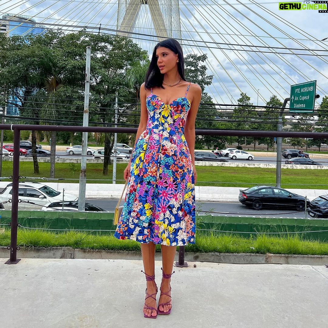Jakelyne Oliveira Instagram - Hoje conversamos sobre beleza & bem estar no #upfront da @music2mynd. Adorei participar e dividir essa experiência com esse time incrível! 🤍 São Paulo, Brazil