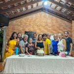 Jakelyne Oliveira Instagram - Hoje o dia foi celebrando a vida da Valentina 🎈 A mais animada, carismática e batedora de perna que conhecemos kkkk. Que Deus abençoe grandemente sua vida. Que este novo ano lhe traga ainda mais alegrias, realizações e momentos inesquecíveis. Sou muito grata por ser acolhida e por fazer parte desta família que amo tanto. Feliz aniversário mô beeeem, te amooo @tinabijos 🎉🥳♥️ Campo Grande, Brazil