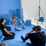 Jakelyne Oliveira Instagram - Bastidores dessa campanha super especial - a primeira com o mozão @mariano - para @flordelis & @dlzoficial. Contamos com uma equipe incrível e o resultado não poderia ser outro, ficou demais! Em maio/24, vocês poderão conferir a campanha completa 💙 Balneário Camboriú