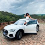 Jakelyne Oliveira Instagram - Eu amo pegar estrada com meu @unidasseminovos , curtindo um dia lindo e uma playlist maravilhosa. Inclusive, oq costumam ouvir quando estão dirigindo? 🚗♥️