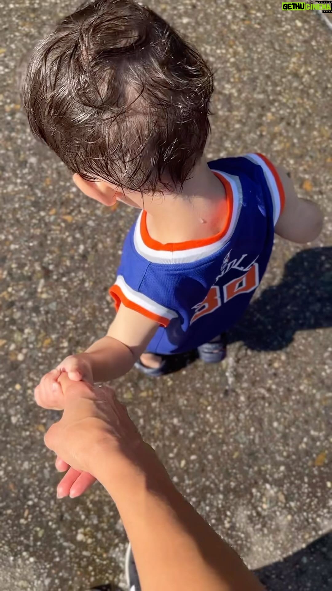 Jamie Chung Instagram - It’s the squeals of joy that gets me every damn time. 🥹