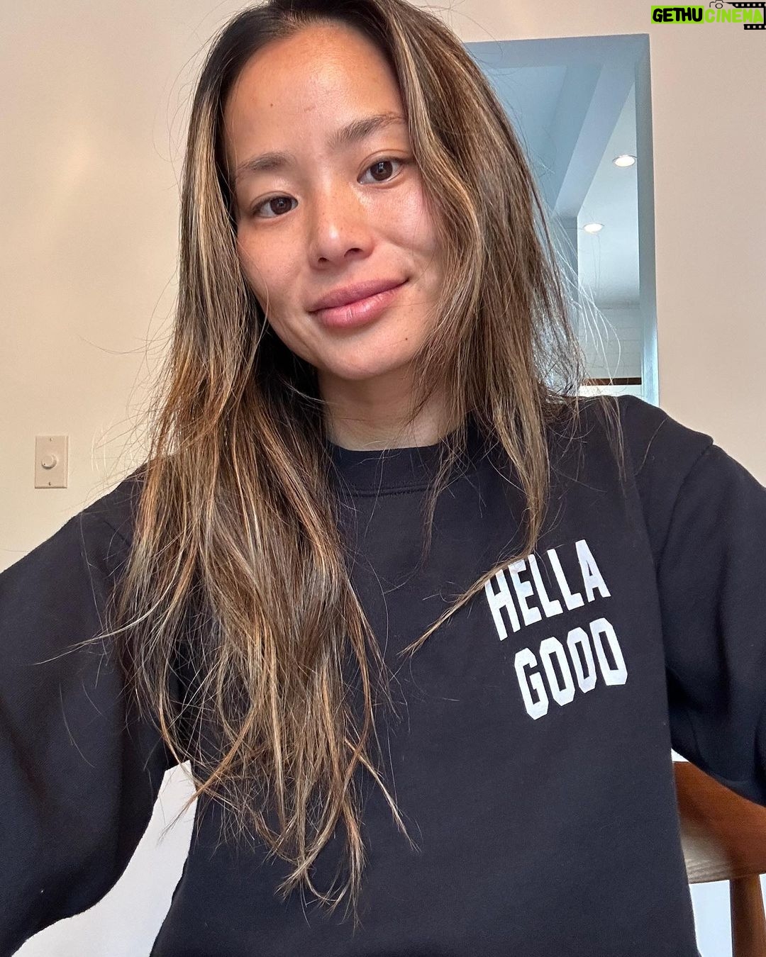Jamie Chung Instagram - Before and after. @ydderfc and @saintasylum are magicians 🙃🤣