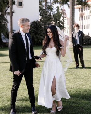 Jason Nash Instagram - 💍 eloping is sexy
