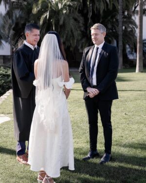Jason Nash Instagram - 💍 eloping is sexy