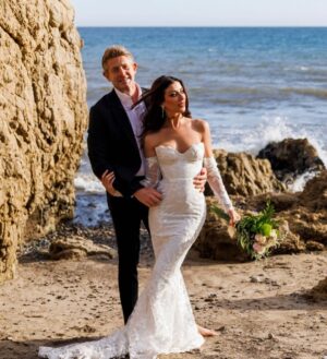 Jason Nash Instagram - Guess it’s not a prank! 👰🏻‍♀️🤵🏼