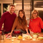 Jenna Fischer Instagram - When @lindsayjprice and @curtisstone invited me over to celebrate Christmas Eve, I expected dinner to be nothing short of incredible…and I was right. Thank you both for tapping into my favorite childhood memories through food, laughter and such a dear friendship. Grab your Thanksgiving leftovers and tune into their new series, In the Spirit with Lindsay and Curtis, on @hsn + right now to catch all of the fun we had. 📷: @lastyoni
