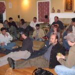 Jenna Fischer Instagram - Throwback photo of an Office cast viewing party that I hosted in my living room….we featured this in our book The Office BFFs. The tradition of gathering and watching the show together each week went on for YEARS. I think @paulfeig and Laurie Feig get the award for hosting the most of these but it seems like everyone hosted at some point. (Head over to @angelakinsey Instagram…she posted from a viewing party she hosted!) And, today on Office Ladies we are breaking down the Viewing Party episode…you know the one where Gabe hosts a Glee viewing party, Andy eats too many crushed seahorses, Michael mangles the pizza, and Dwight is the only one who can soothe a fussy baby. Link in bio to listen! @officeladiespod @earwolf