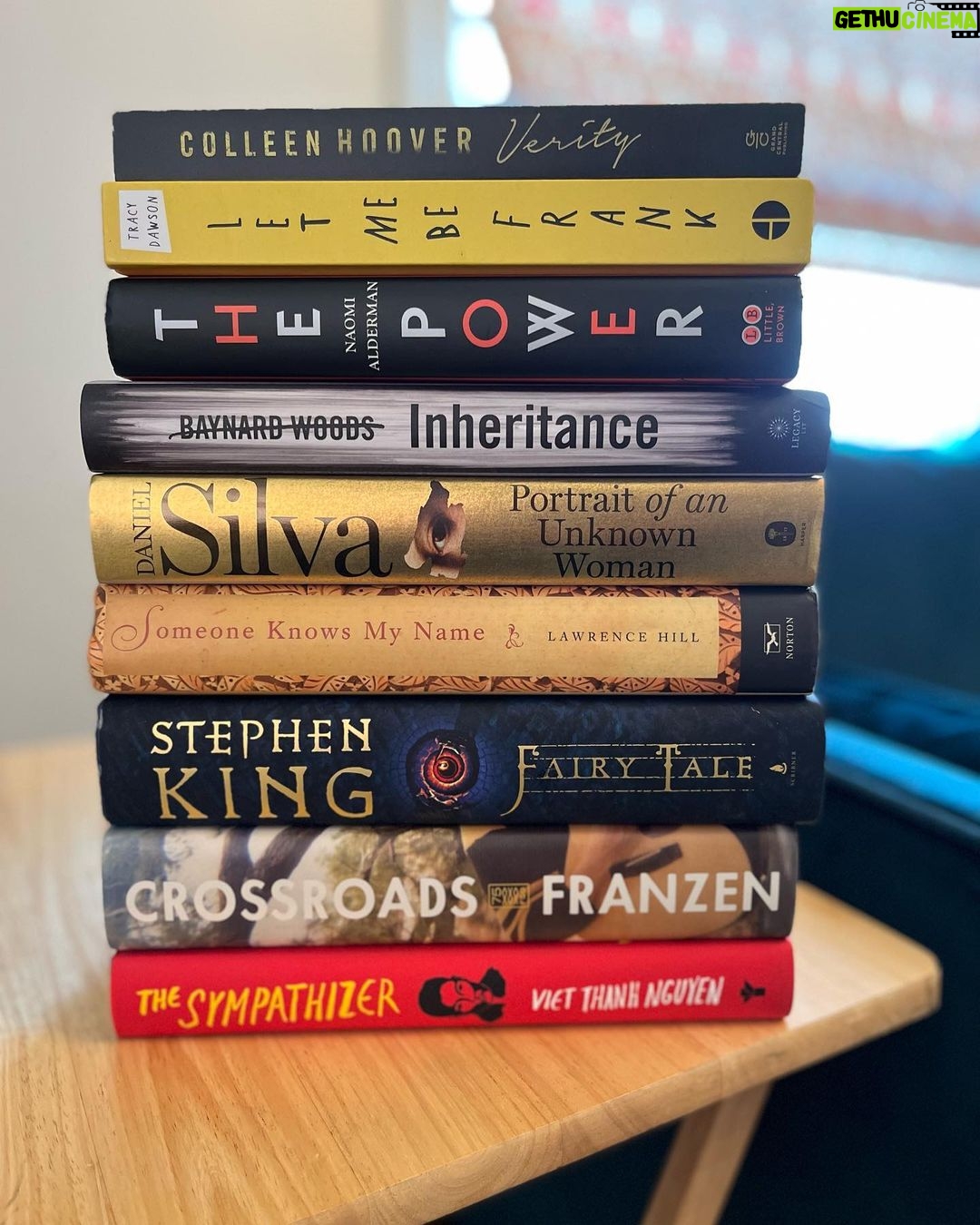 Jenna Fischer Instagram - I love a book stack. Based on recommendations from you all and friends and other Instagram posts, I present my fall/winter #bookstack I started with Someone Knows My Name (originally published as The Book of Negroes) by Lawrence Hill. This was a friend recommendation…I’m almost finished and absolutely loved it. Not sure what I’ll go to next in the stack…any thoughts? Please no spoilers! Including things like “the ending of blank was amazing”…I haven’t read these yet! #bookstagram #bookclub #booksofinstagram
