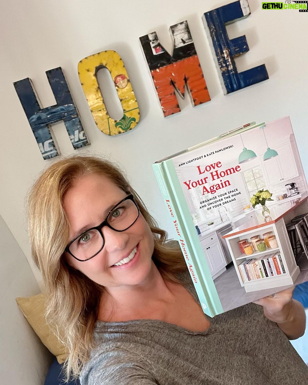 Jenna Fischer Instagram - Mother/daughter home organizing team Kate and Ann from @doneanddonehome are sharing all of their secrets in their new book Love Your Home Again. I worked with these women in the past re-organizing my garage. They transformed our garage from a messy dump spot to a functional and organized storage space. I still use skills I learned from them when tackling new home organizing projects. Their book is great! Pre-order now! It’s out next week!!!