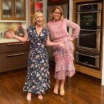 Jenna Fischer Instagram - We didn’t coordinate in advance but look how cute our outfits go together!! I have to shout out a big thank you to @laura.tremaine for lending me this @saloniofficial dress! She wore it when her book came out and told me it would be good luck. I felt so pretty in it all day! Makeup: @tamah_krinsky Hair: @christikaycagle BFF: @angelakinsey Photo location: @livekellyandryan