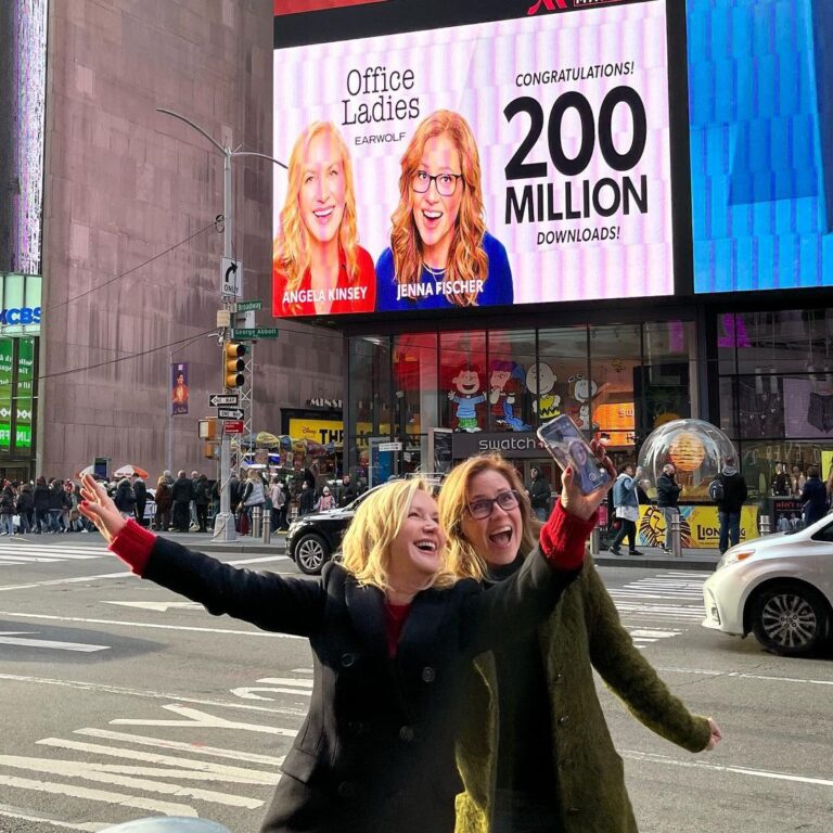 Jenna Fischer Instagram - OMG…200 Million Downloads! Billboard in Times Square!! Thank you loyal Office Ladies listeners!! To have our photo in Times Square for Office Ladies is a dream come true. I mean…we flew there to see it in person!! Thanks to our team @earwolf and everyone at @stitcherpodcasts and #PandoraMusic for helping to make this moment happen. You can see more photos and videos of our NY adventure over in @officeladiespod #bffsbillboard #officeladies