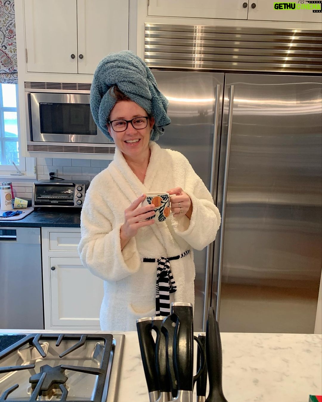 Jenna Fischer Instagram - Morning coffee! ☕️