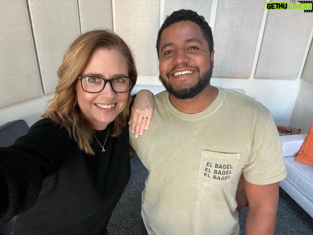 Jenna Fischer Instagram - Dream day getting to meet one of my baking mentors @artisanbryan and chat all about St. Louis style pizza and all things food and baking on his new podcast #theflakybiscuit But wait, there’s more! He also re-created the pizza of my childhood for me during the show…AMAZING. I had the best time. Check it out @flakybiscuitmedia and @iheartpodcast #shondalandaudio