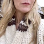 Jennie Garth Instagram - Weekends like this will stay in my heart forever💕 Thank you to my incredible family for wrapping me up in so much love. I can’t even describe the feelings of purpose and belonging you bring to my life. And to my insta fam for all the messages and good vibes. I ❤️ you all! 🖤JG