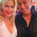 Jennie Garth Instagram - American Humane Hero Dog Awards the BEST Awards show I’ve ever been to… paws down🐾 Thank you @americanhumane @herodogawards 🩷 Breakers Hotel