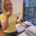 Jennie Garth Instagram – LAUNCH ALERT!! 🚨
Today is the day! You’ve asked and we’ve listened😍 The official I CHOOSE ME merch from ME by Jennie Garth is ready🤩 Just in time for 90’s CON😎
It may have been what Kelly said to Brandon and Dylan on Beverly Hills 90210 back in 1995…OR it may have been the most impactful sentence anyone has ever said🩷
SHOUT IT FROM THE ROOFTOPS PEOPLE
🗣️🗣️🗣️I CHOOSE ME🗣️🗣️🗣️
🩷JG
Available this weekend exclusively at 90s Con and coming soon online!
#Ichooseme #90sCon #Tampa #merch