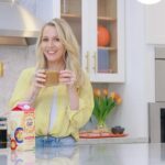 Jennie Garth Instagram - #ad We are springing forward with Daylight Savings! @planetoat is here to help you reset your clocks, minds and bodies. I always start my day off on the right foot by making my morning coffee☕️ with Planet Oat Unsweetened Original Oatmilk – and tomorrow, you can too! LA, NYC, Chicago, Boston, Philly, and DC: Planet Oat will be in your cities tomorrow morning to offer you FREE coffee with Planet Oat Oatmilk, overnight oats, and mini muffins to help you get a tasty start to your day. ☀️☕️🥣 #planetoatpartner