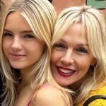 Jennie Garth Instagram - These women 💕 There are so many incredible women in my life that have shaped me into the woman I am today. I am so grateful for all of them!! Happy #internationalwomensday to all the women everywhere! #women #love #family #whoruntheworld