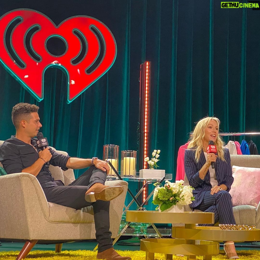Jennie Garth Instagram - Some #bts from yesterday at the @thehartford & @iheartradio ‘Secret of My Success’ event talking about small business. I never thought at 51, I would be the CEO of my own small business. I’ve spent years dreaming up ideas and am so happy to be able to share my journey with other entrepreneurs. There really is no “secret”, it’s just hard work and perseverance that eventually will pay off if you keep at it. I liken starting your own business or projects to pushing a small ball up a mountain with your nose. Sometimes it feels impossible to get to the top, but you just have to keep pushing, even when that ball slips and falls a little or even all the way back to the bottom. I KNOW I can do it, and I know you can too! Tell me about your small business and how you succeed…I want to know! 🖤JG #smallbusiness #ichooseme #iheart