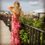 Jennie Garth Instagram – Feeling flowy in Berlin 🇩🇪

👗 @misa_losangeles 
#germany #berlin #city Berlin, Germany