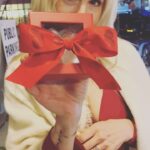 Jennie Garth Instagram - If you know me, you know I love to stay home the most❣️ We almost called it a night and cancelled our V-Day dinner…so glad we didn’t! What a gorgeous night at @gwenla Everything was sublime… The staff, the lighting, and the incredible food. Big love to @curtisstone for having us (such a lucky man to be married to the mostest gorgeous woman ever @lindsayjprice 💕) If you’re ever in LalaLand don’t miss this spot! @dirvla you are my forever #valentine and I love you with all my heart ❤️ Gwen