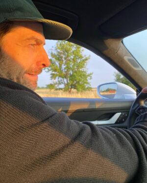 Jennie Garth Instagram - Thank god @dirvla has long arms!  Here are some of our day trip pics from an hour outside Berlin.  I just don’t think he’s an #autobahn kinda guy …. he drives like a grampa and I love it! 
#autobahn #germany #selfies