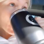 Jennie Garth Instagram - Where I come from any cup will do🤷🏼‍♀️ Happy #friday gram fam, my cup runneth over with love for you 😘🤭 🖤JG #stanleycup