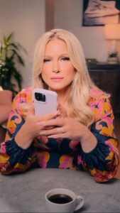 Jennifer Coolidge Instagram - Wait… am I a robot? 🤖 #ad