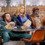 Jennifer Coolidge Instagram - Get your popcorn ready, my programs are on! @2brokegirlscbs