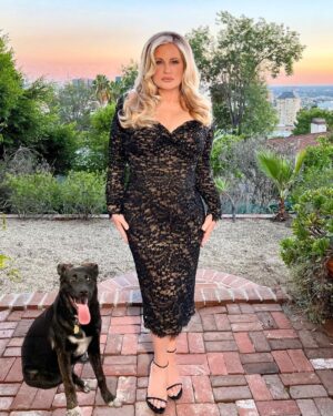 Jennifer Coolidge Instagram - Me & #Bagpipes taking ourselves way too seriously before the big night 🖤🐾 The second photo of this glorious cast assures me that #WhiteLotus 2 is definitely happening next Sunday…
