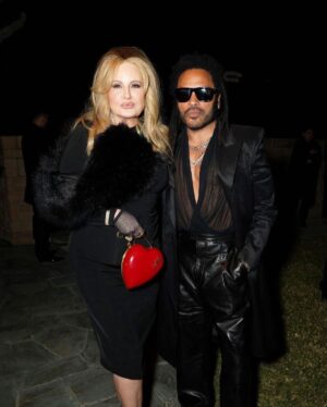 Jennifer Coolidge Instagram - #Oscars weekend with @WMag for @YSL ❤️ Running into some fab old friends and making new ones too!!