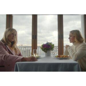 Jennifer Coolidge Instagram - I hope it’s not me 🤣 #TheWatcherNetflix is out now! 

@RyanMurphyProductions @NaomiWatts @Bobby_Cannavale